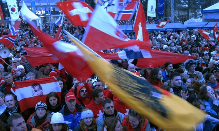 Zamejski otroci in mladostniki jutri v Planici