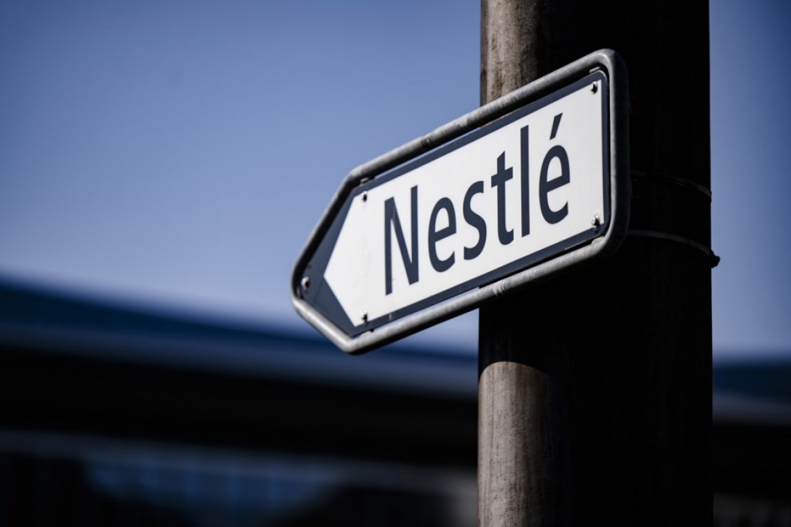 Nestlé zamenjal izvršnega direktorja po aferi, delnice padle