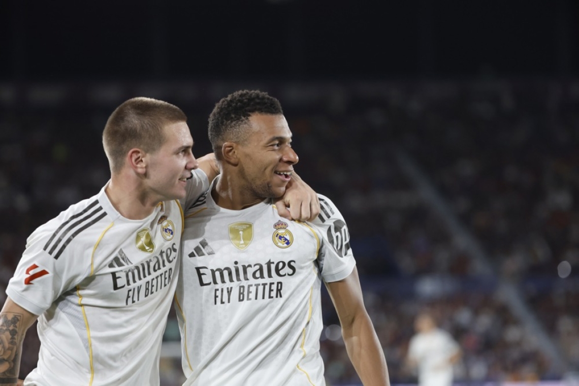 Real Madrid ostal stoodstoten, zmaga Villarreala, Espanyol rešil točko