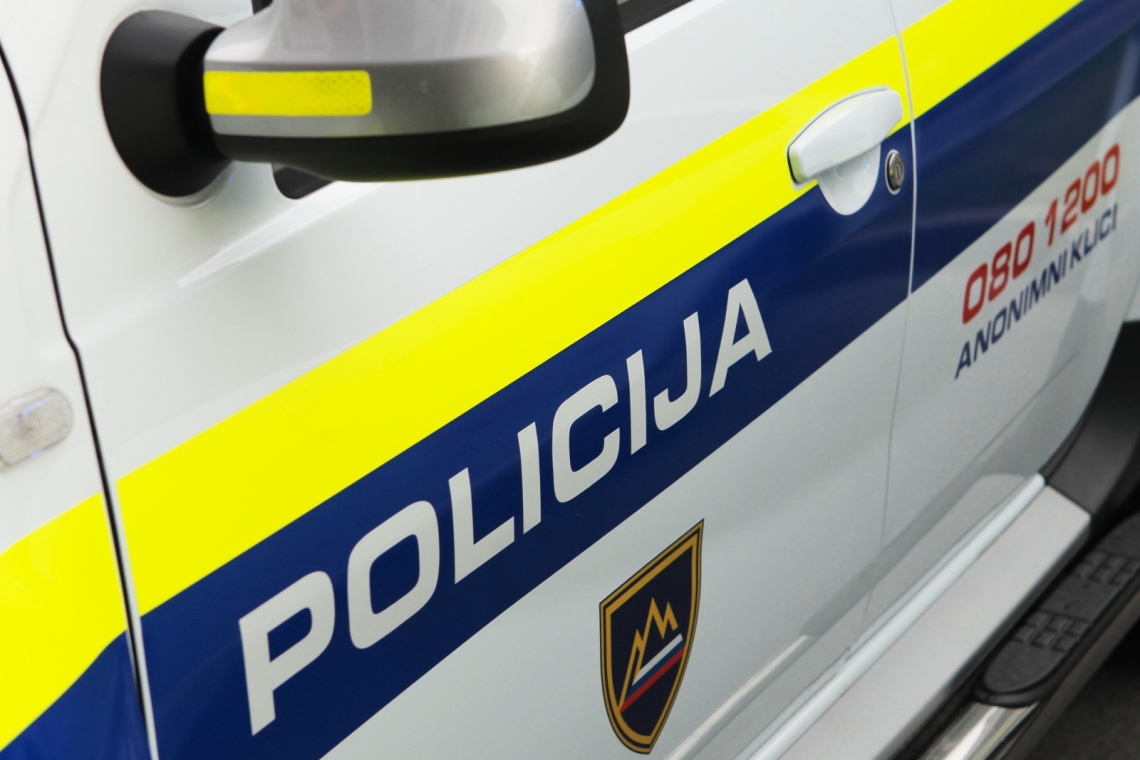 V Celju huje poškodovali 82‑letnika
